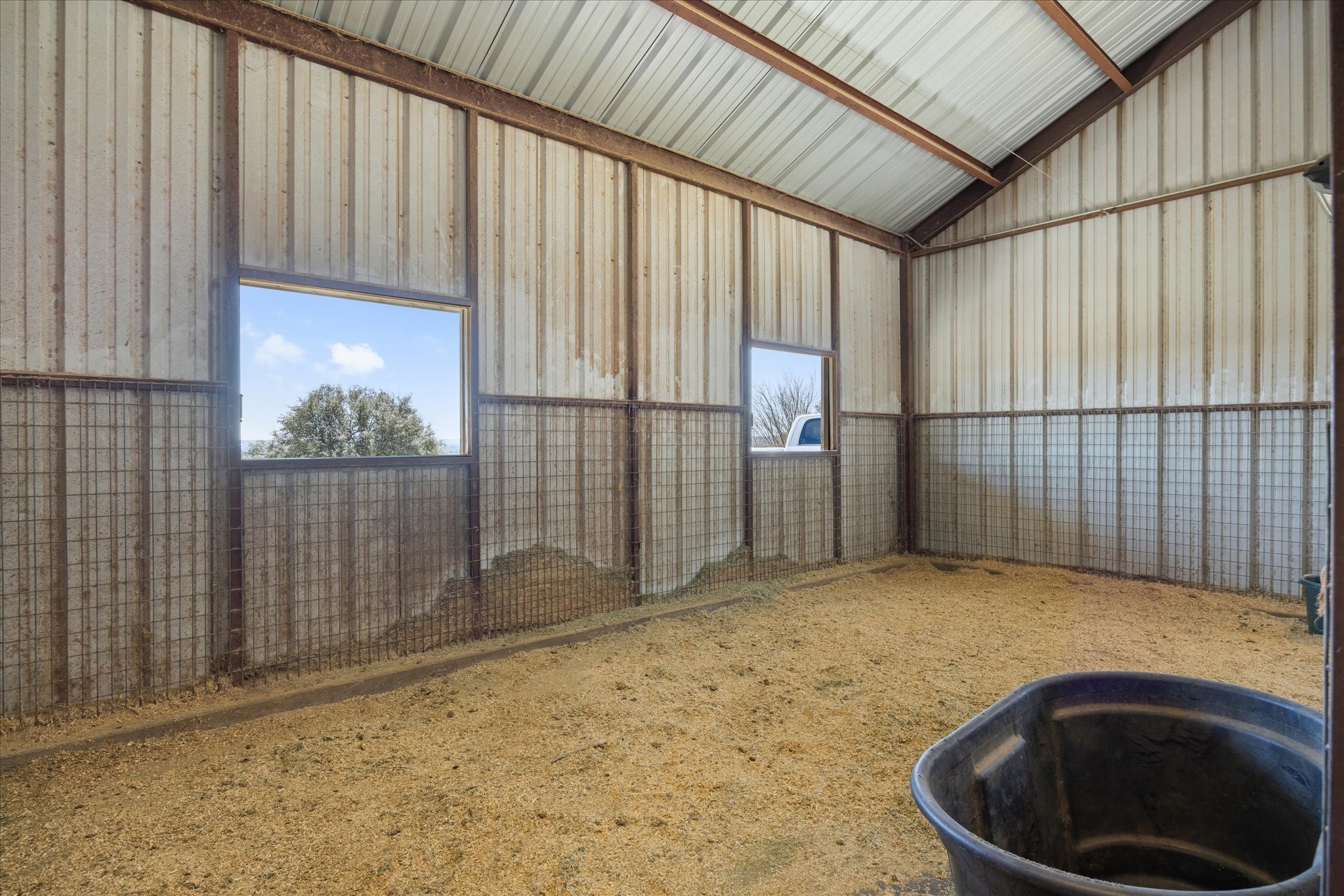 920 Horsemans Drive