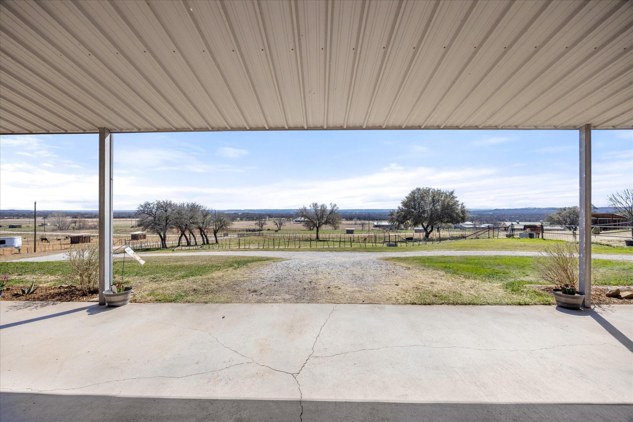 920 Horsemans Drive