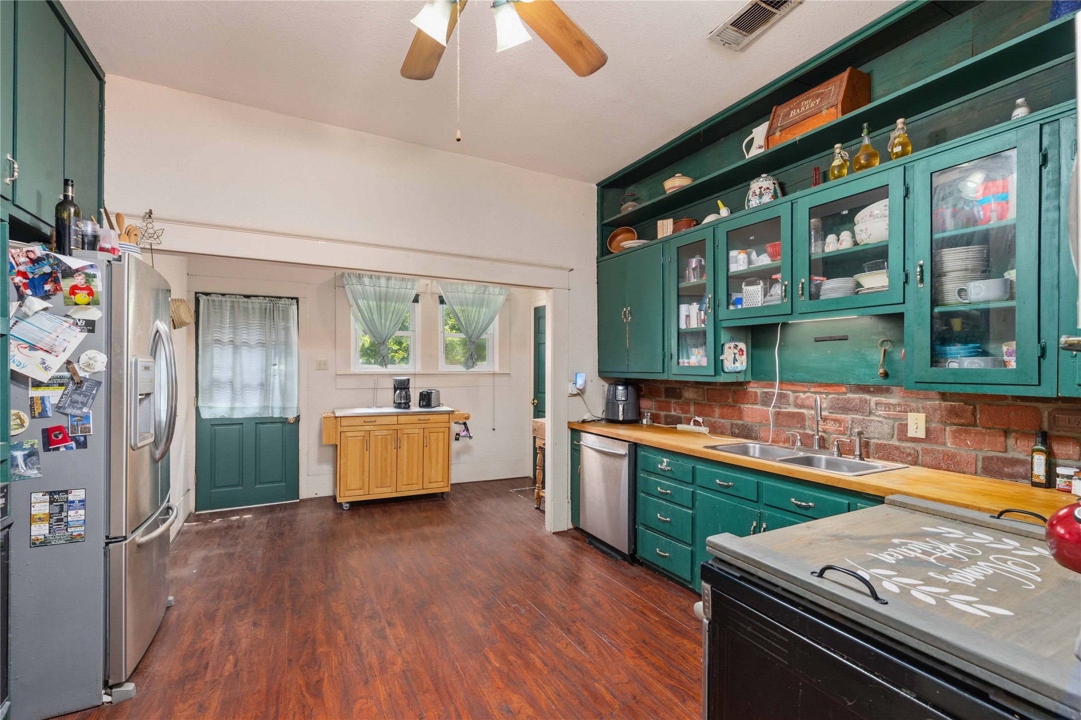 701 4th Street