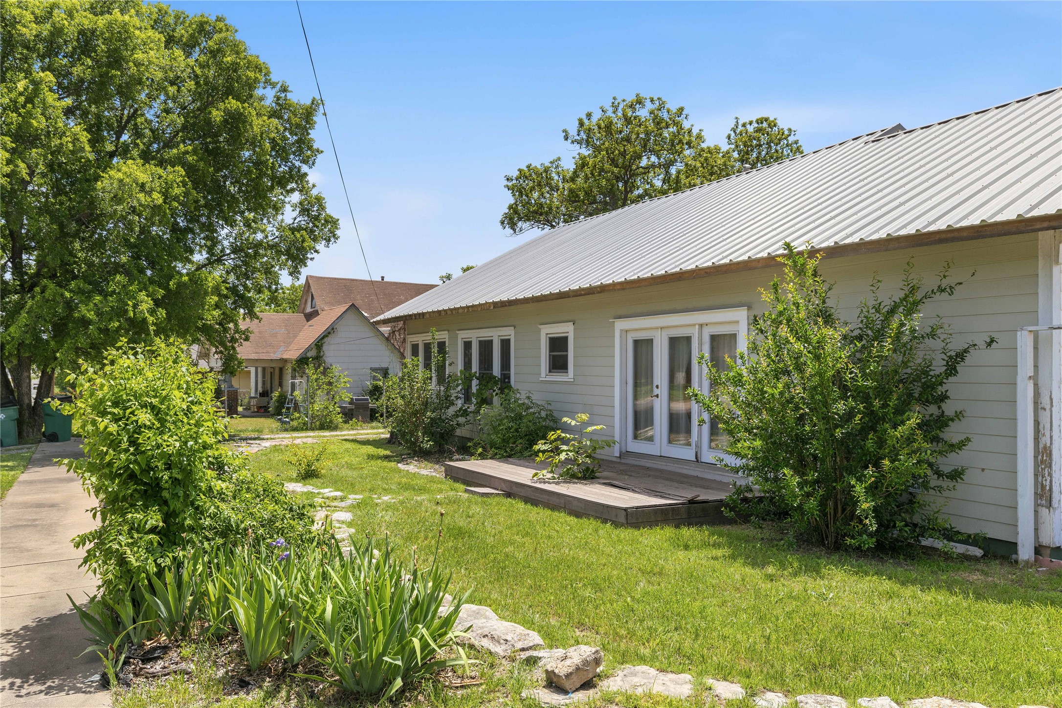 701 4th Street