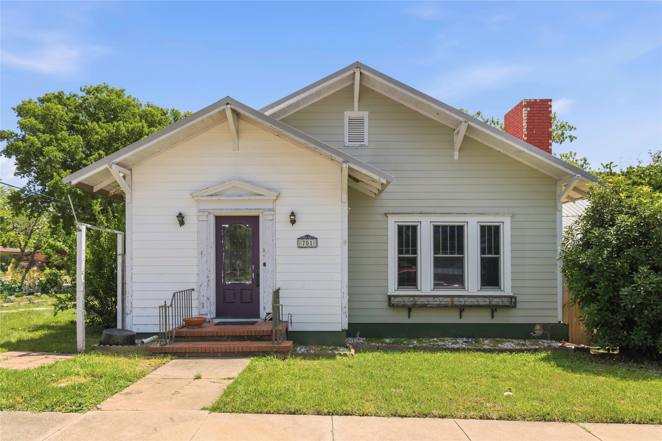 701 4th Street