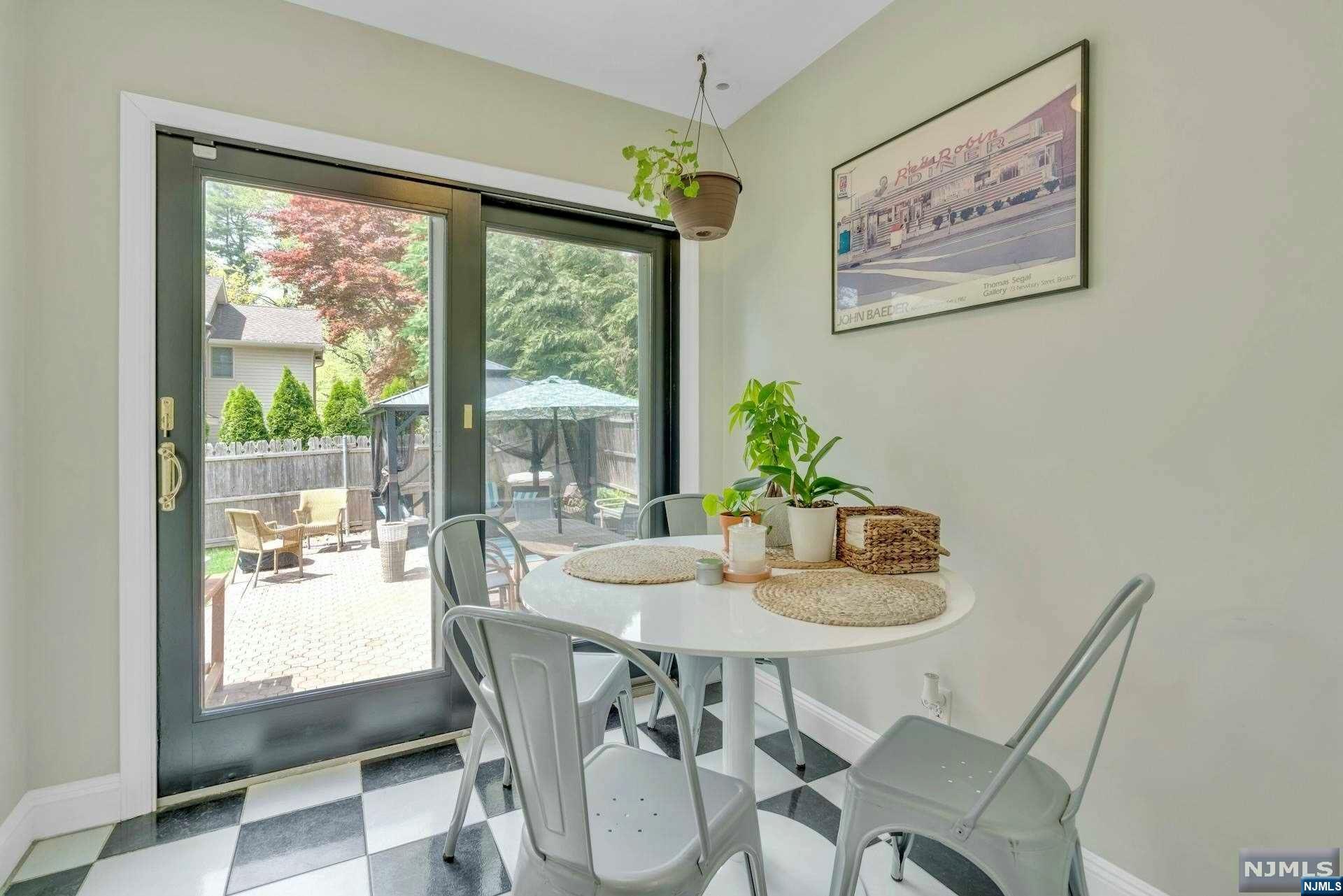 14 Taillon Terrace