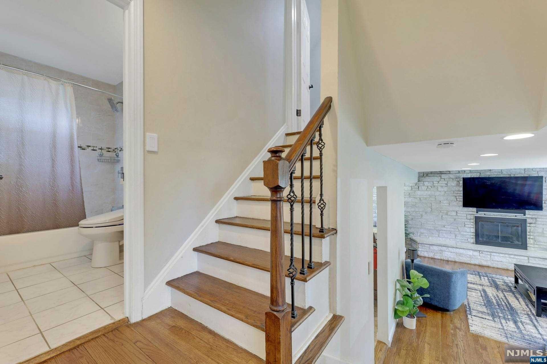35 Galway Place