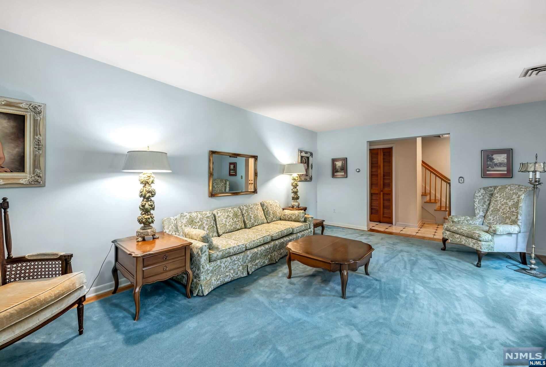 260 Crocker Place