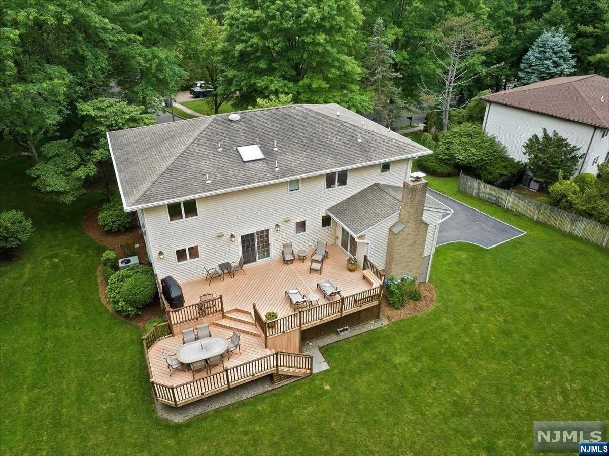 62 Trautwein Crescent