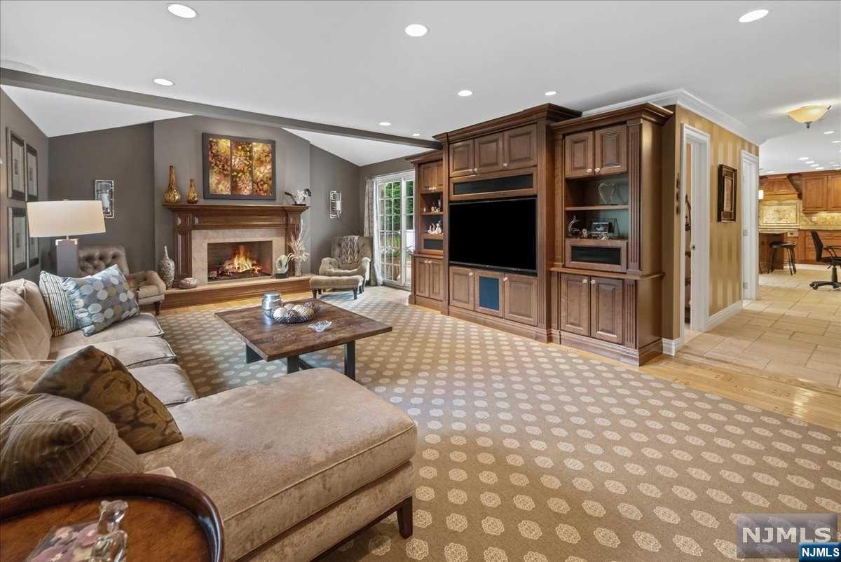 62 Trautwein Crescent