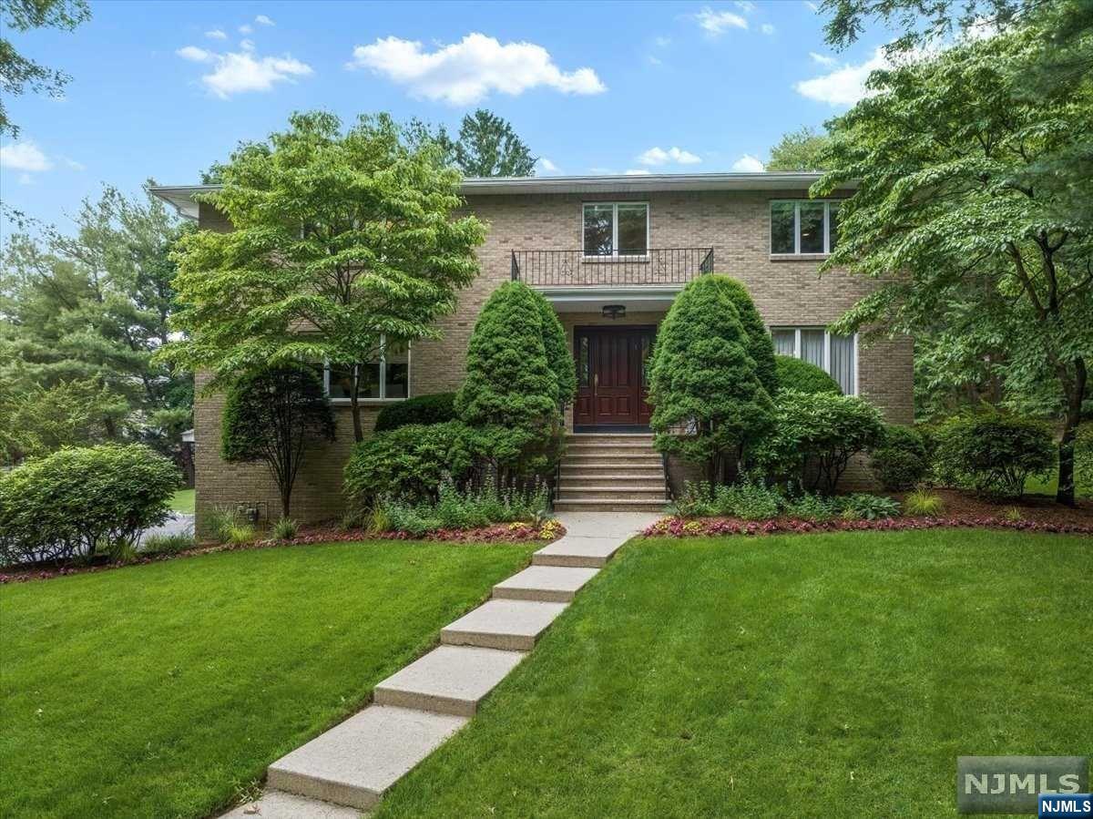 62 Trautwein Crescent