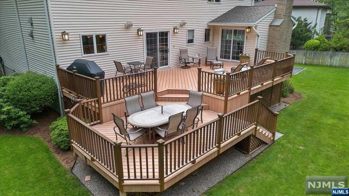 62 Trautwein Crescent