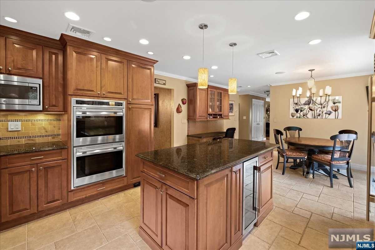 62 Trautwein Crescent