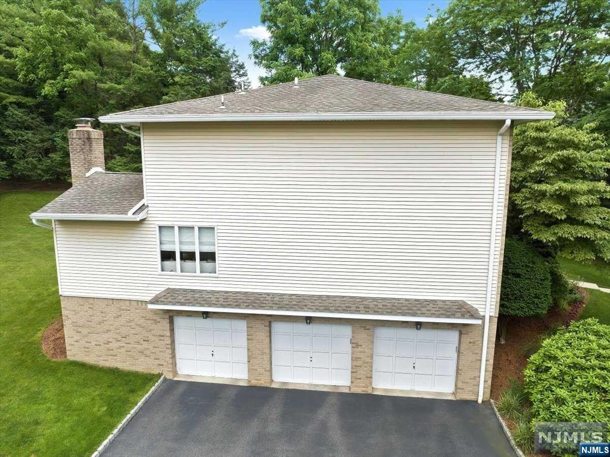 62 Trautwein Crescent