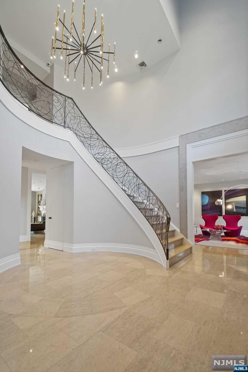 96 Buckingham Road