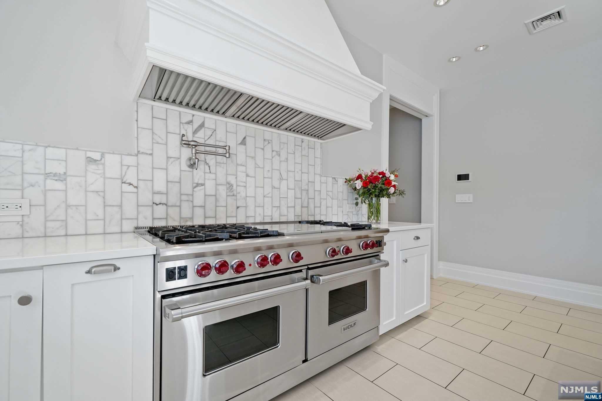 96 Buckingham Road