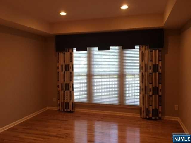 10 Mulberry Court