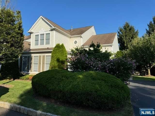 10 Mulberry Court