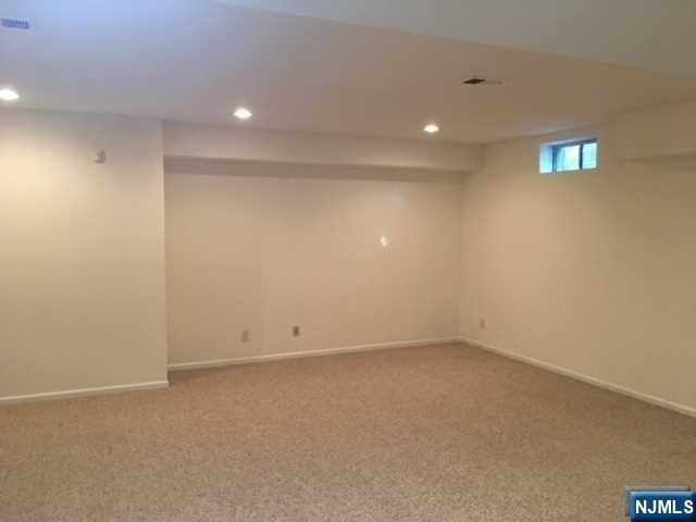 10 Mulberry Court