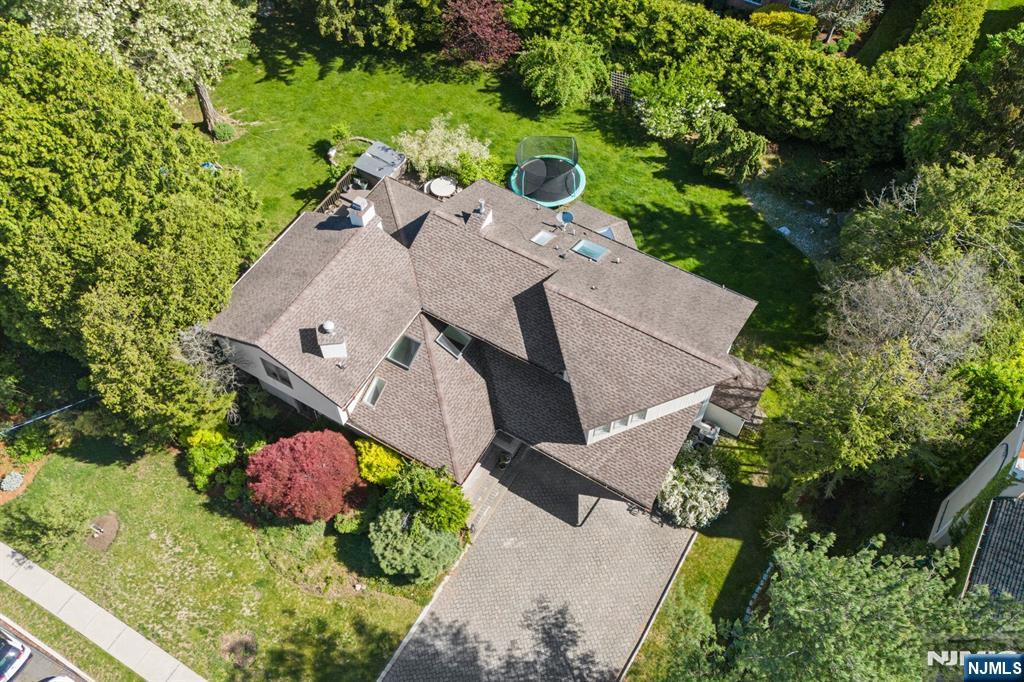 22 Laurence Court