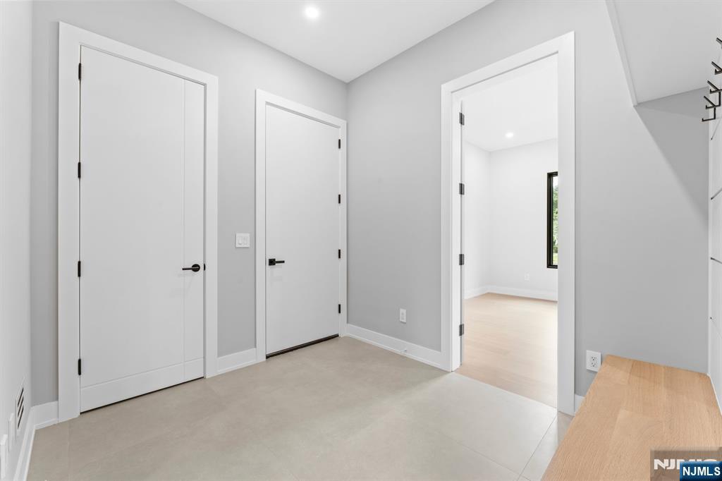 172 Birchwood