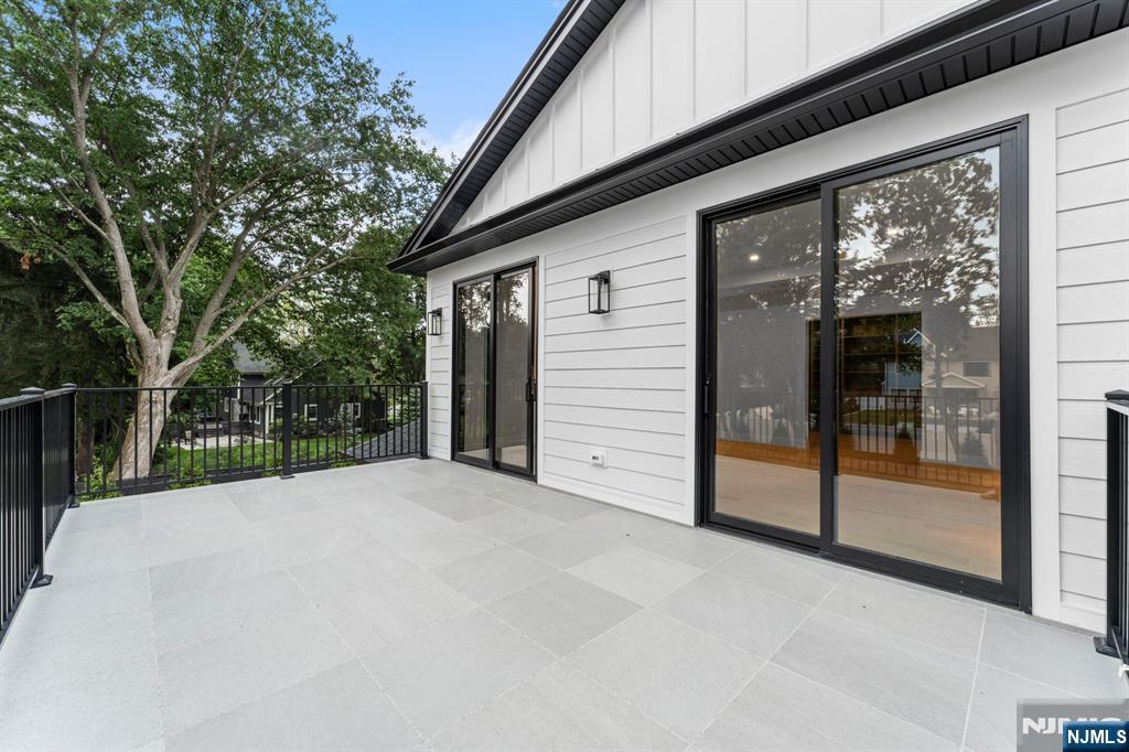 172 Birchwood