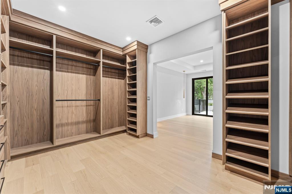 172 Birchwood
