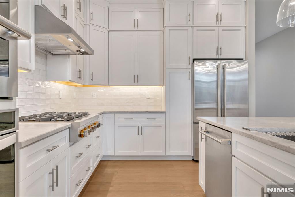 179 Woodmont Circle