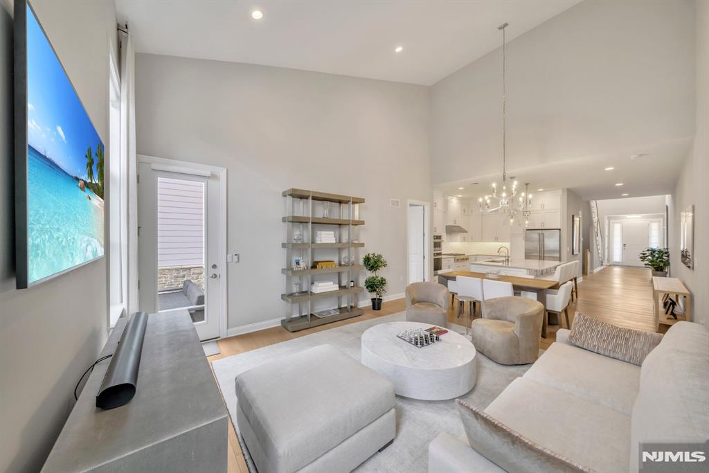 179 Woodmont Circle