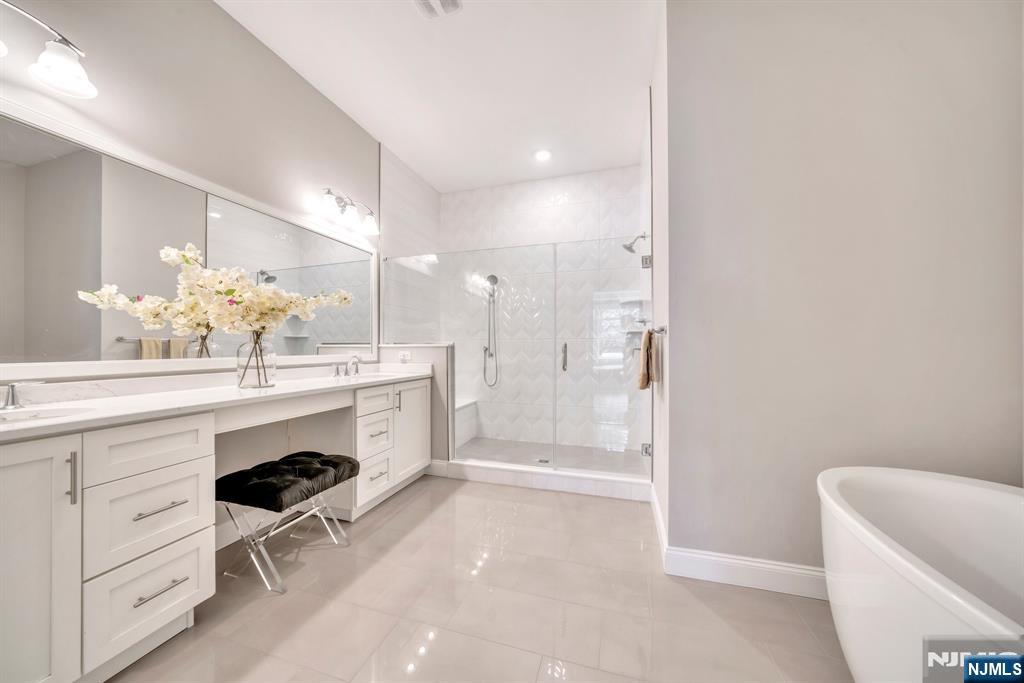 179 Woodmont Circle