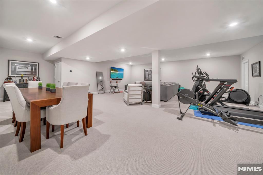 179 Woodmont Circle