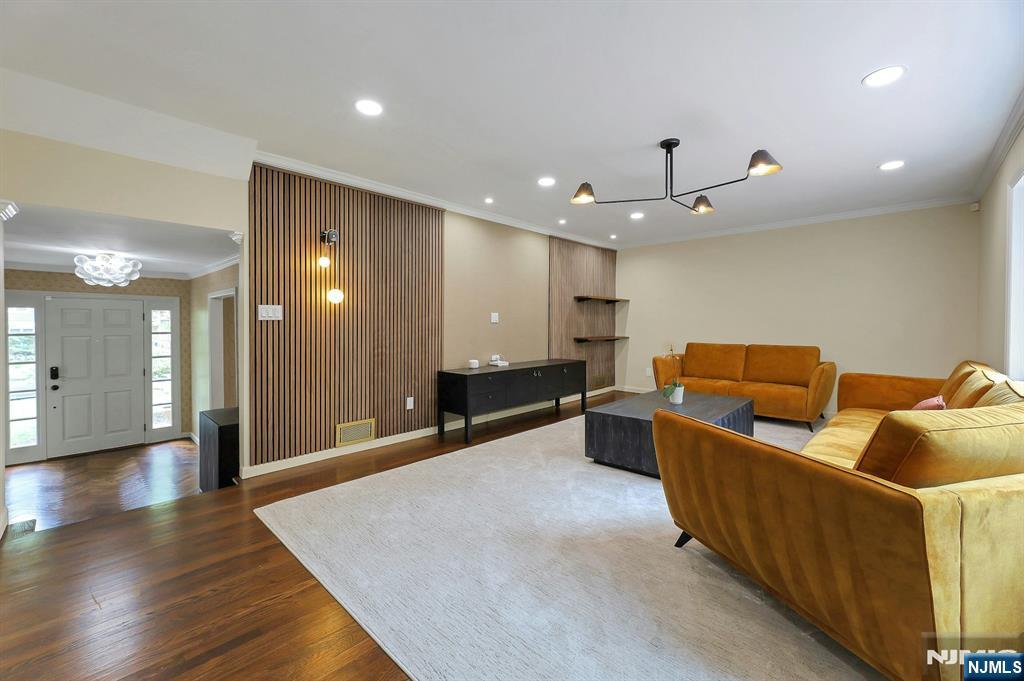 51 Millbrook Circle