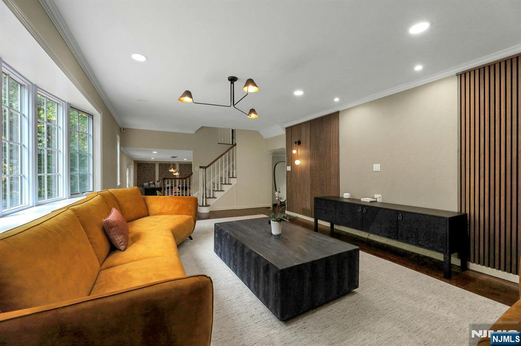 51 Millbrook Circle