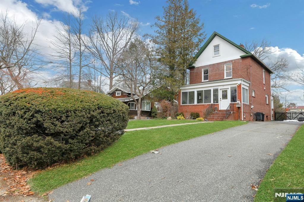 61 Hillside