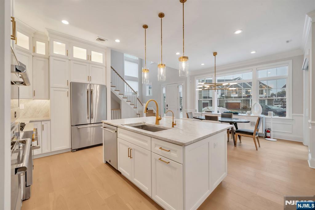 61 Woodmont Circle