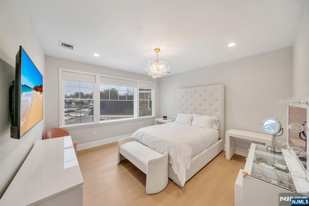 61 Woodmont Circle