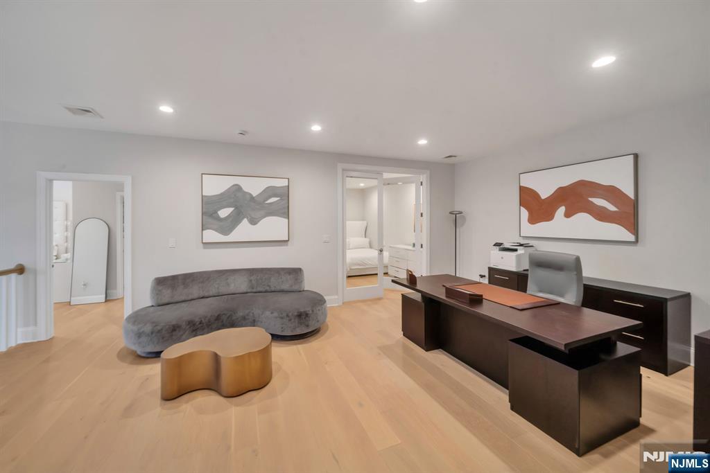 61 Woodmont Circle