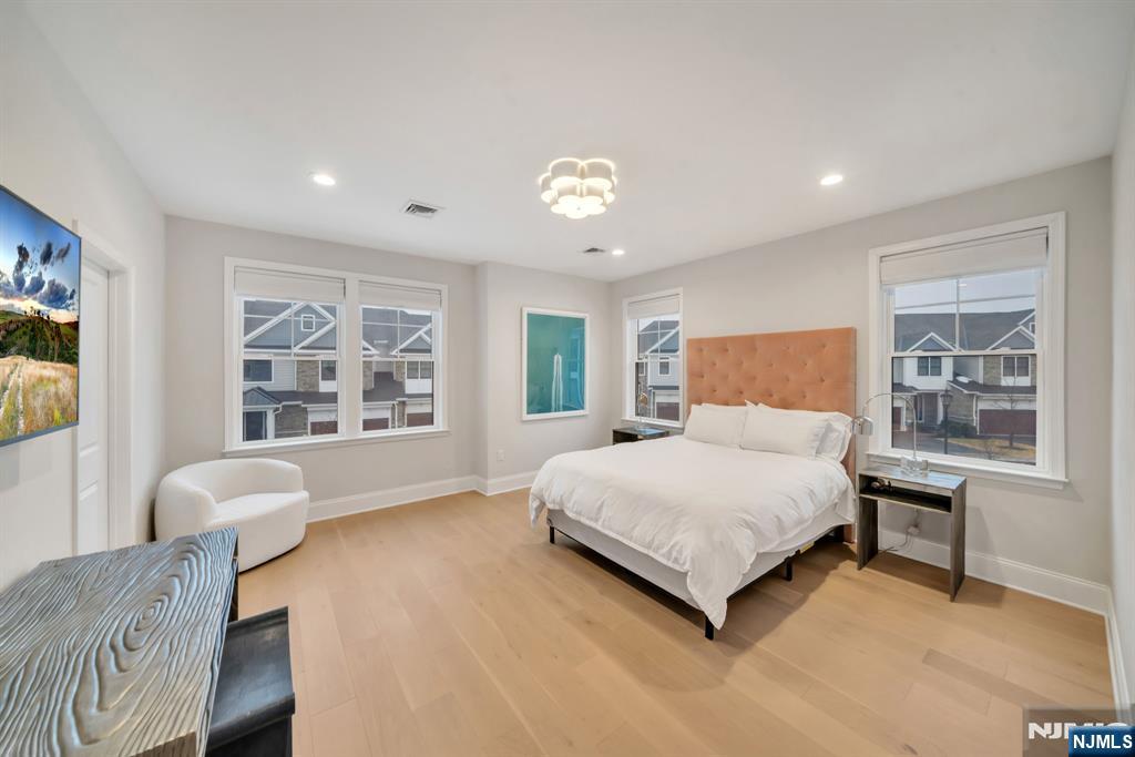 61 Woodmont Circle