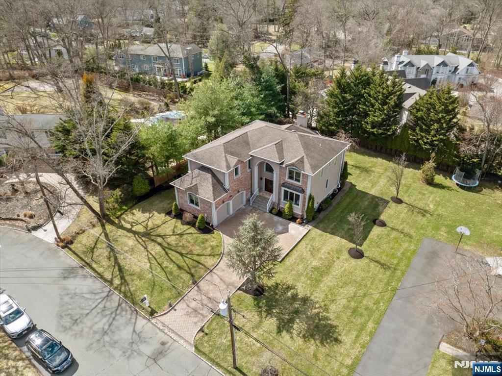 20 Bearbrook Drive