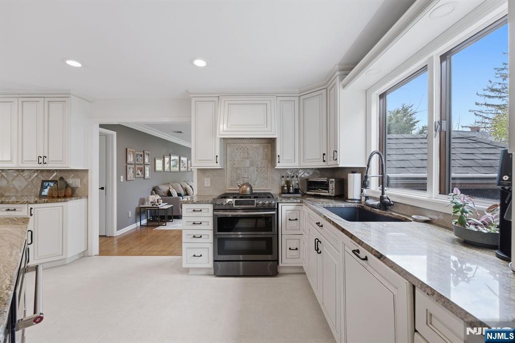 38 Trautwein Crescent