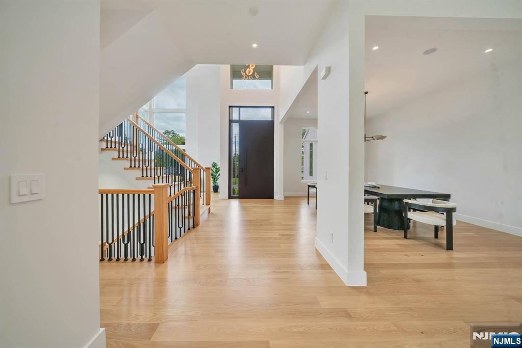 61 Macarthur Avenue