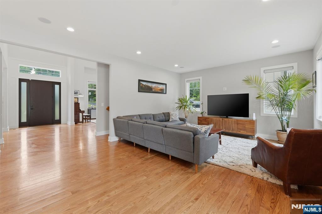95 Mezzine Drive