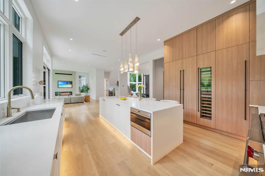 61 Macarthur Avenue