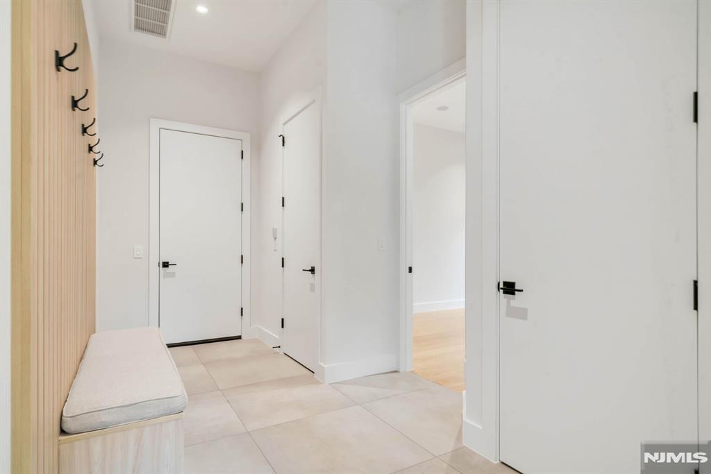 61 Macarthur Avenue