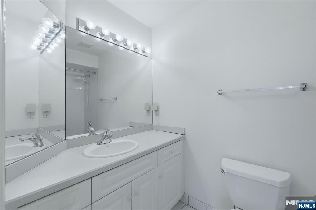 156 Stonegate Trail 55