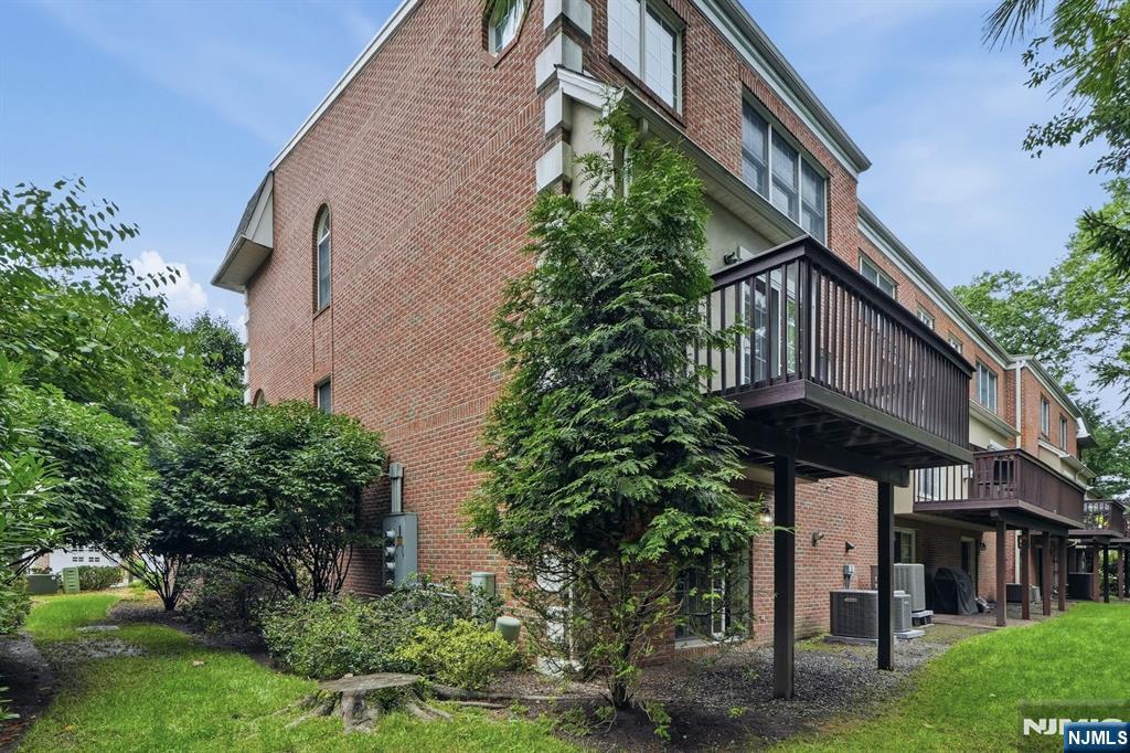 156 Stonegate Trail 55