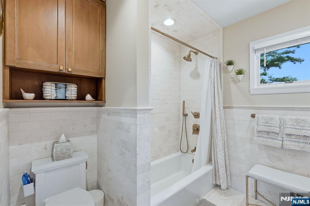 7 Asmus Road