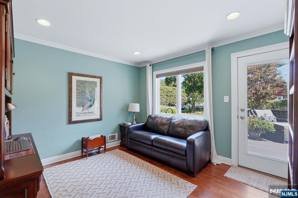 7 Asmus Road