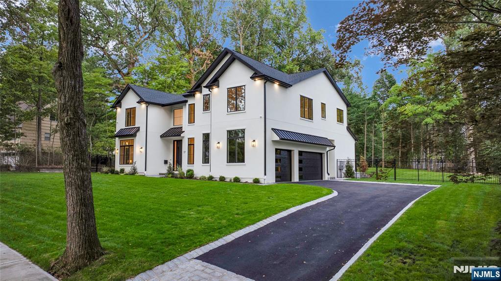 19 Dearborn Drive