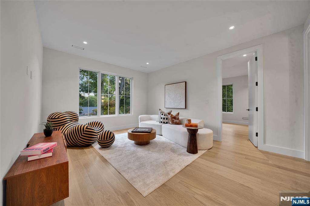 19 Dearborn Drive