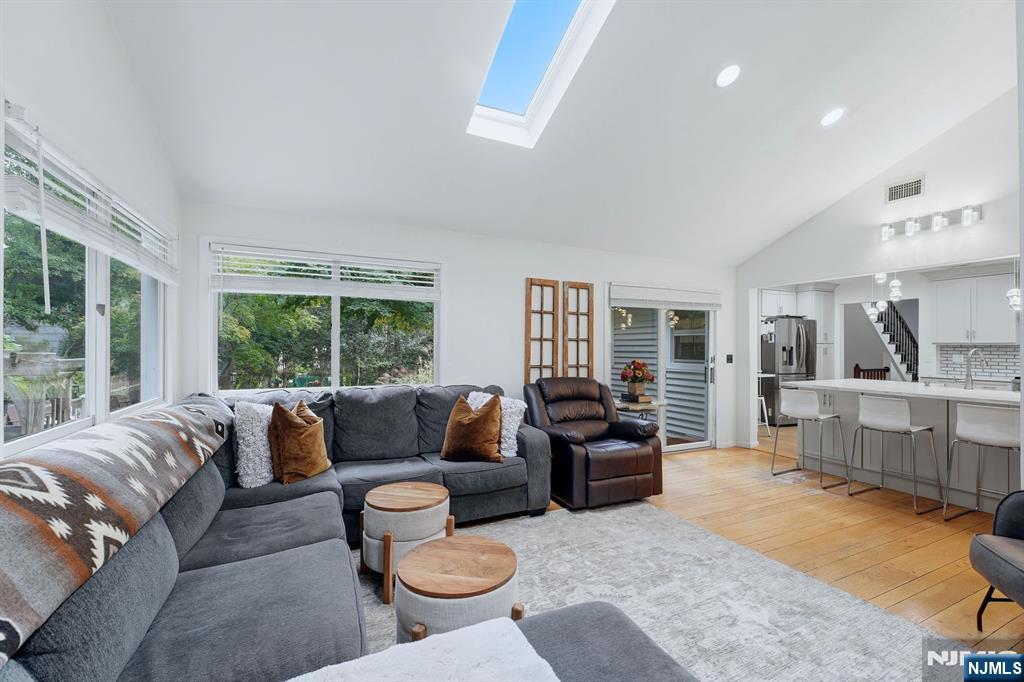 12 Poplar Road