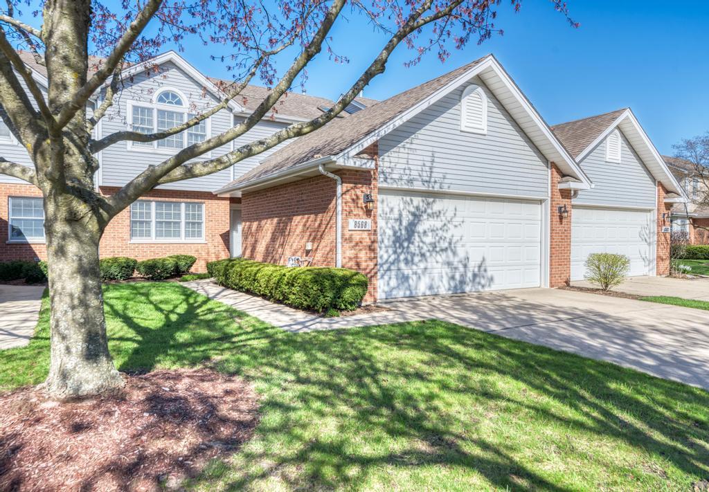 8568 Sandalwood Drive