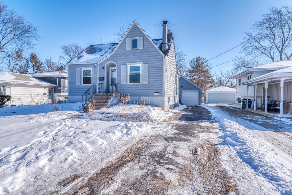 4343 Florence Avenue