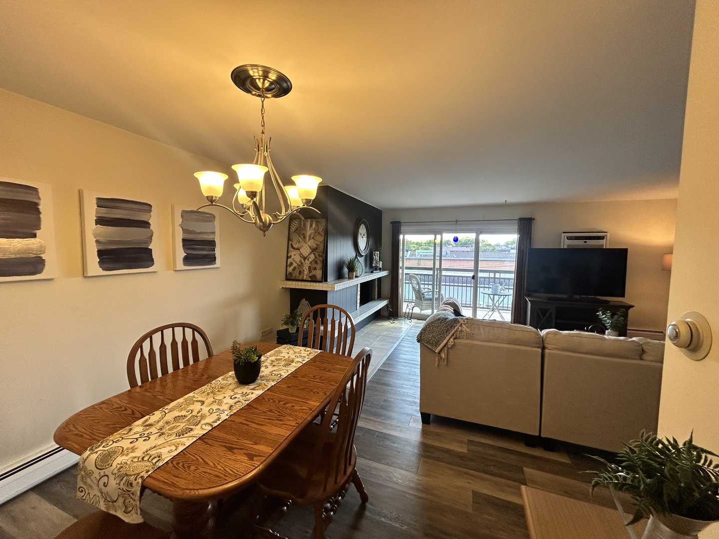 4250 Saratoga Avenue Unit: L302